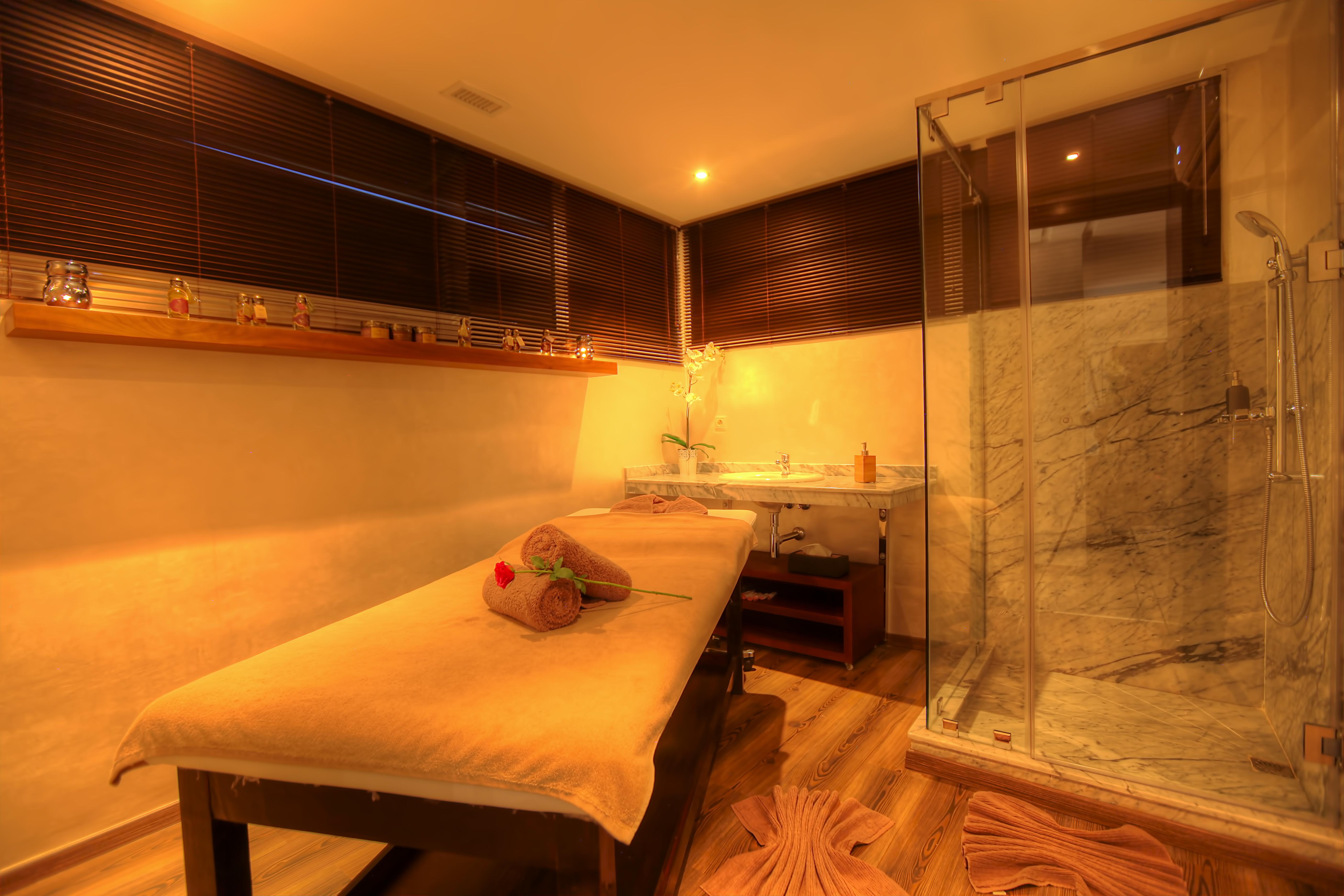 Hotel The Fourteen Luxury Boutique 4*